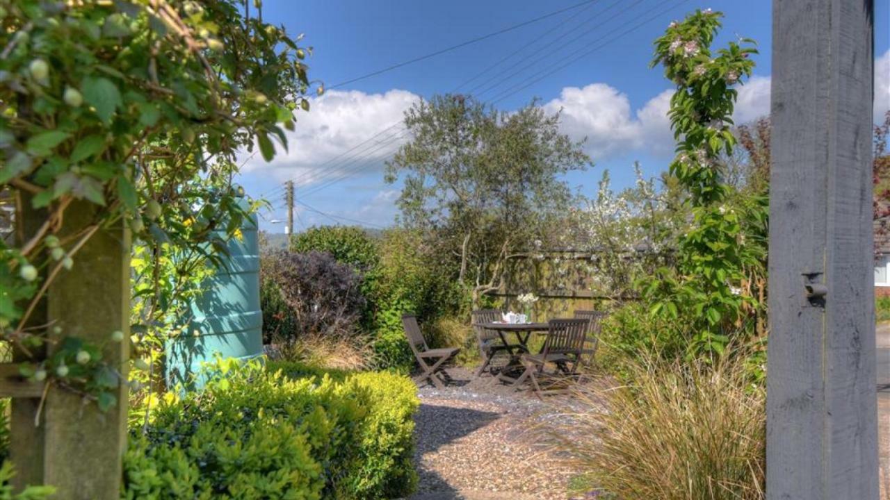 Villa Yonder View Lyme Regis Exterior foto